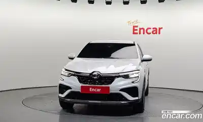 Renault XM3 2024 1.6 гидро в Москве № 1688089, миниатюра 3