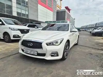 Infiniti Q50, 2015