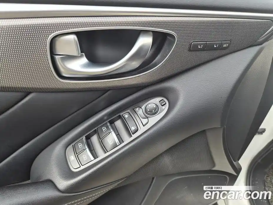 Infiniti Q50 2015 2.1 гидро в Москве № 1688561, фото 15