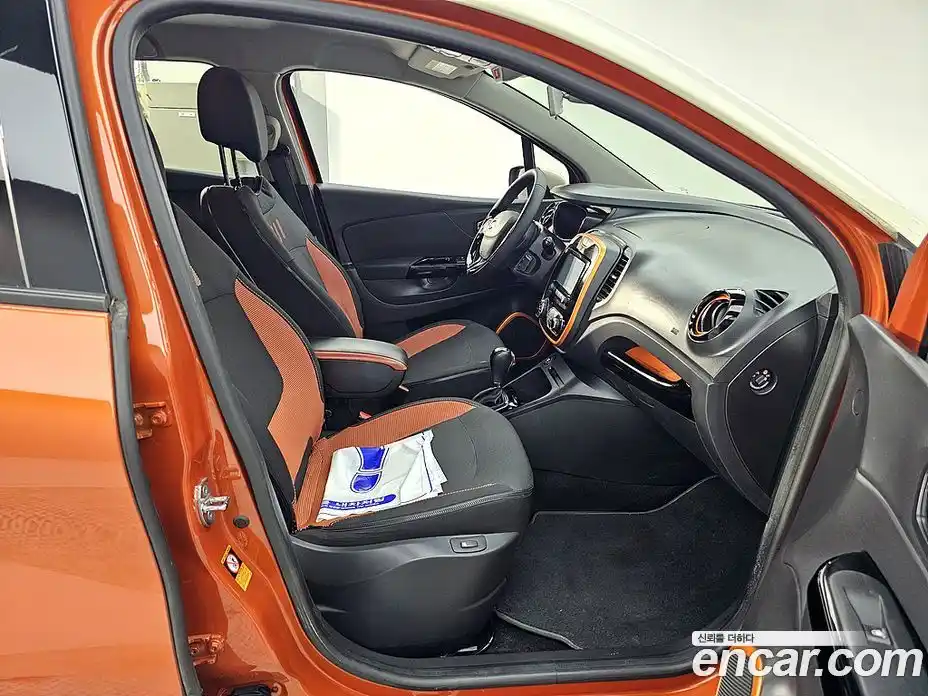 Renault QM3 2014 1.5 гидро в Москве № 1688751, фото 11
