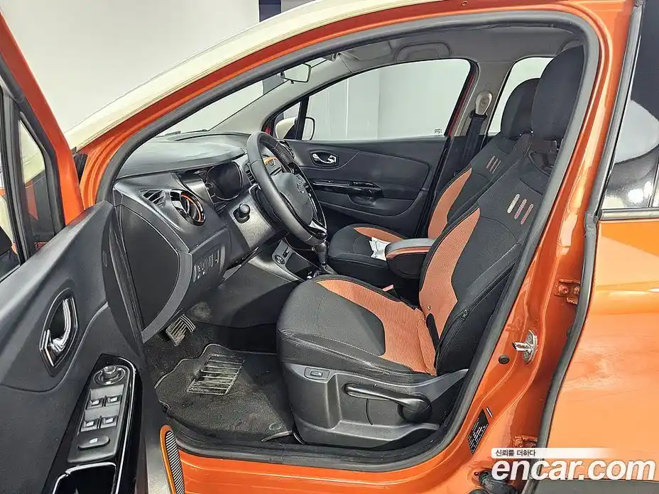 Renault QM3 2014 1.5 гидро в Москве № 1688751, фото 8