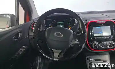 Renault QM3 2015 1.5 гидро в Москве № 1689015, миниатюра 12