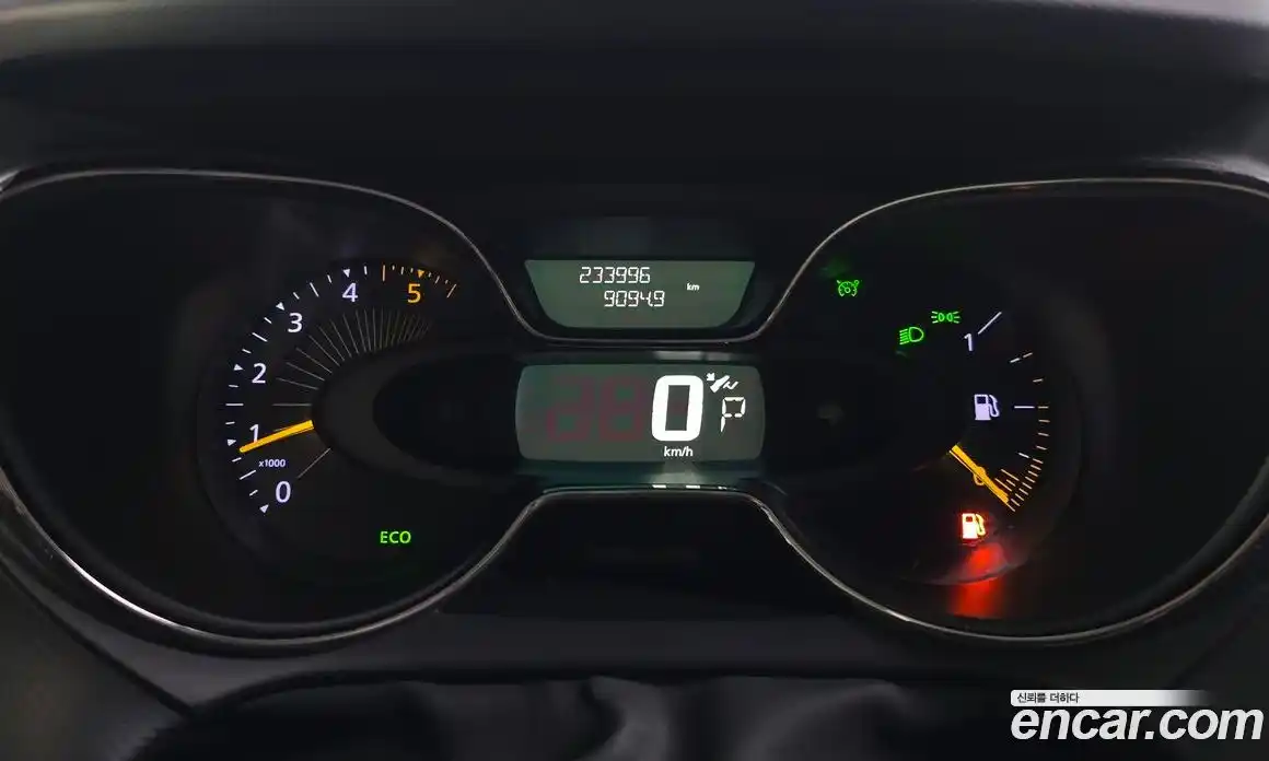 Renault QM3 2015 1.5 гидро в Москве № 1689015, фото 8