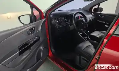 Renault QM3 2015 1.5 гидро в Москве № 1689015, миниатюра 10