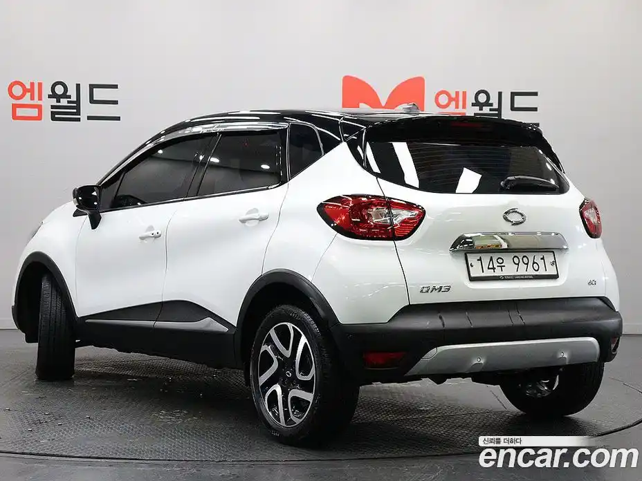 Renault QM3 2016 1.5 гидро в Москве № 1689177, фото 4