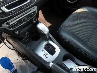Renault SM3 2012 1.6 гидро в Москве № 1689340, миниатюра 11