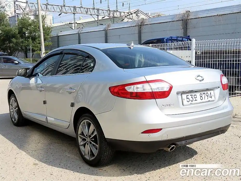 Renault SM3 2012 1.6 гидро в Москве № 1689340, фото 3