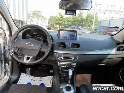 Renault SM3 2012 1.6 гидро в Москве № 1689340, миниатюра 7