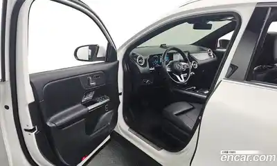 Mercedes-Benz GLA-Class 2021 2.0 гидро в Москве № 1690290, миниатюра 10
