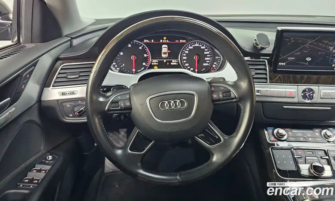 Audi A8 2015 4.1 гидро в Москве № 1691152, фото 12
