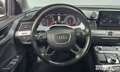 Audi A8 2015 4.1 гидро в Москве № 1691152, миниатюра 12