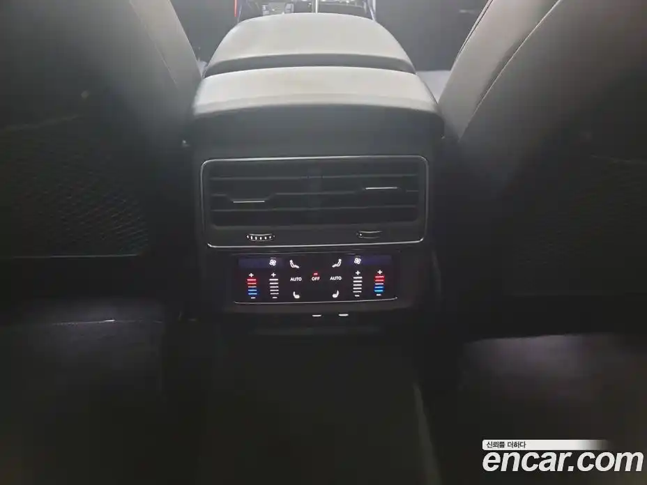 Audi Q7 2025 3.0 гидро в Москве № 1691336, фото 18