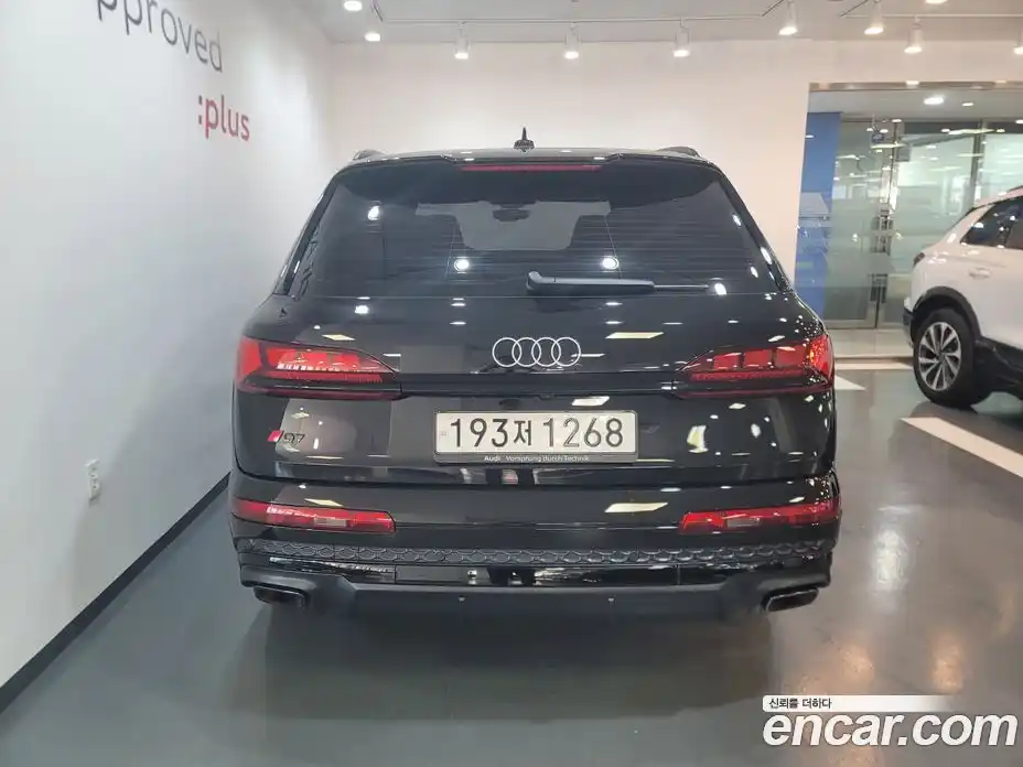 Audi Q7 2025 3.0 гидро в Москве № 1691336, фото 4