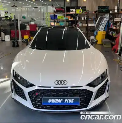 Audi R8 2021 5.2 гидро в Москве № 1691368, миниатюра 3