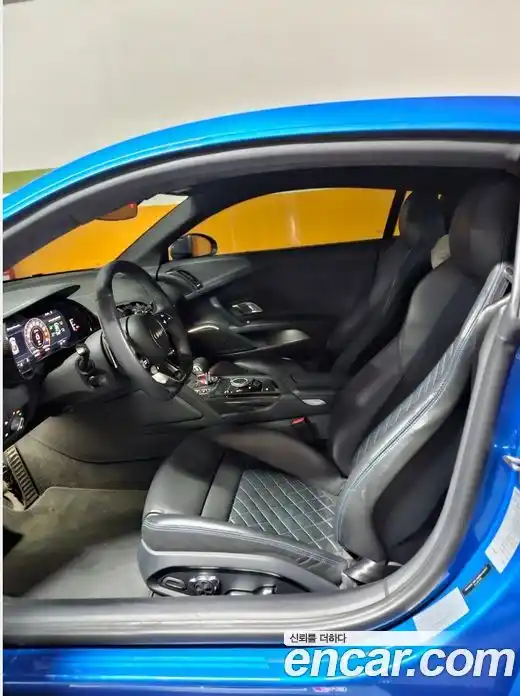 Audi R8 2021 5.2 гидро в Москве № 1691368, фото 6