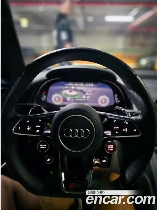 Audi R8 2021 5.2 гидро в Москве № 1691368, фото 10
