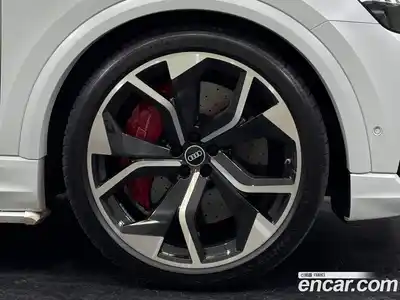 Audi RSQ8 2021 4.0 гидро в Москве № 1691393, миниатюра 4