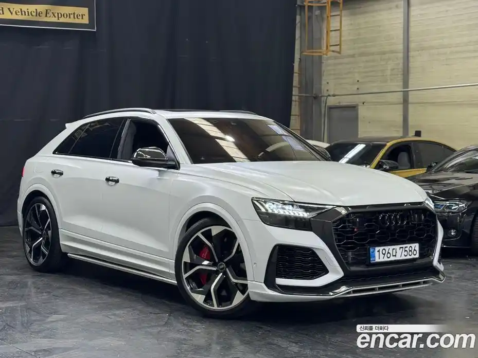 Audi RSQ8 2021 4.0 гидро в Москве № 1691393, фото 10