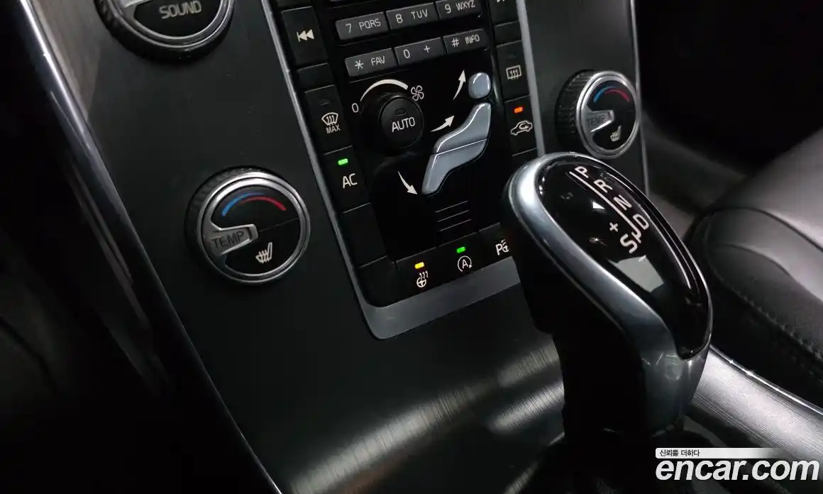 Volvo S60 2016 2.0 гидро в Москве № 1691569, фото 13