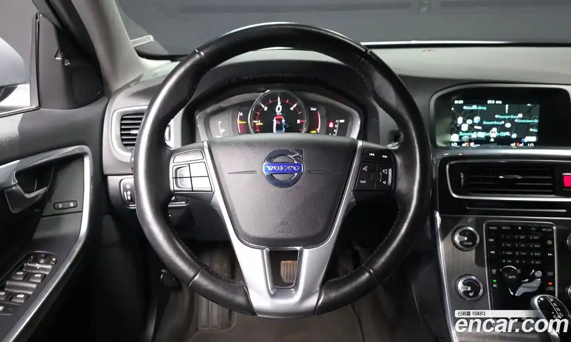 Volvo S60 2016 2.0 гидро в Москве № 1691569, фото 14