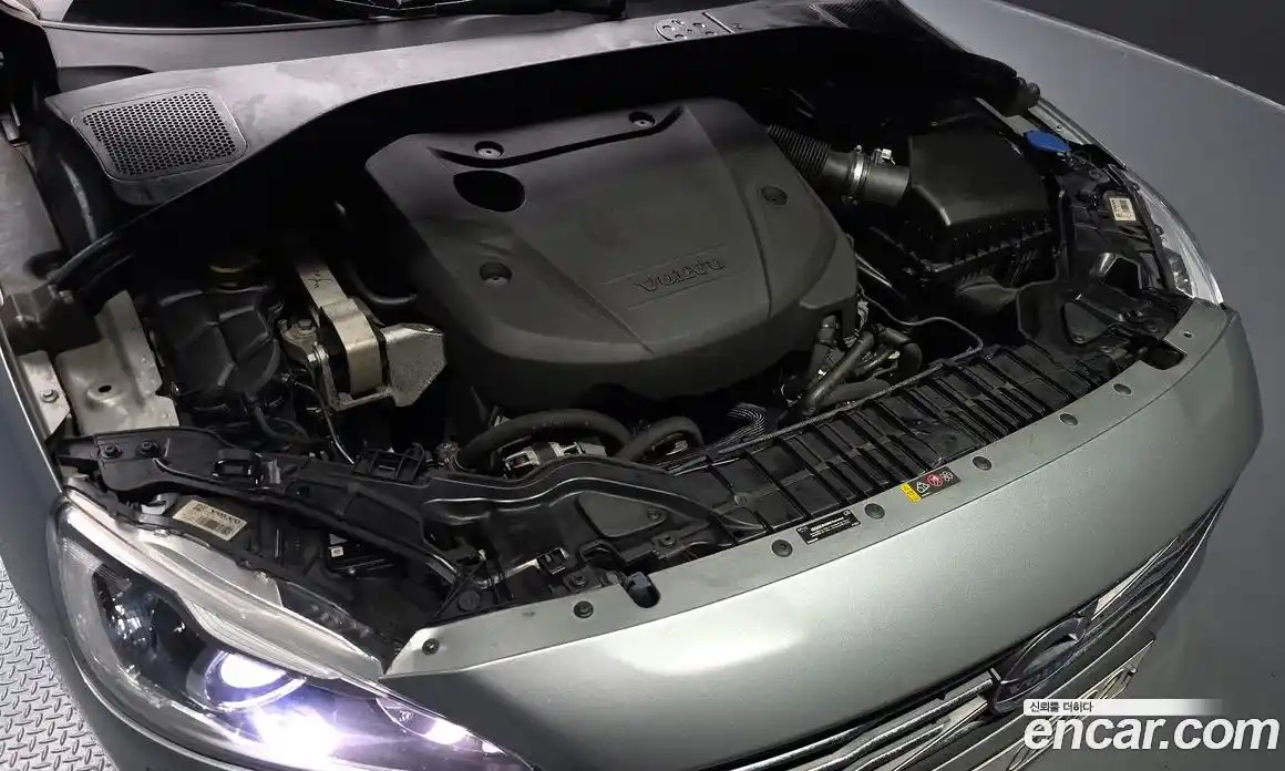 Volvo S60 2016 2.0 гидро в Москве № 1691569, фото 6