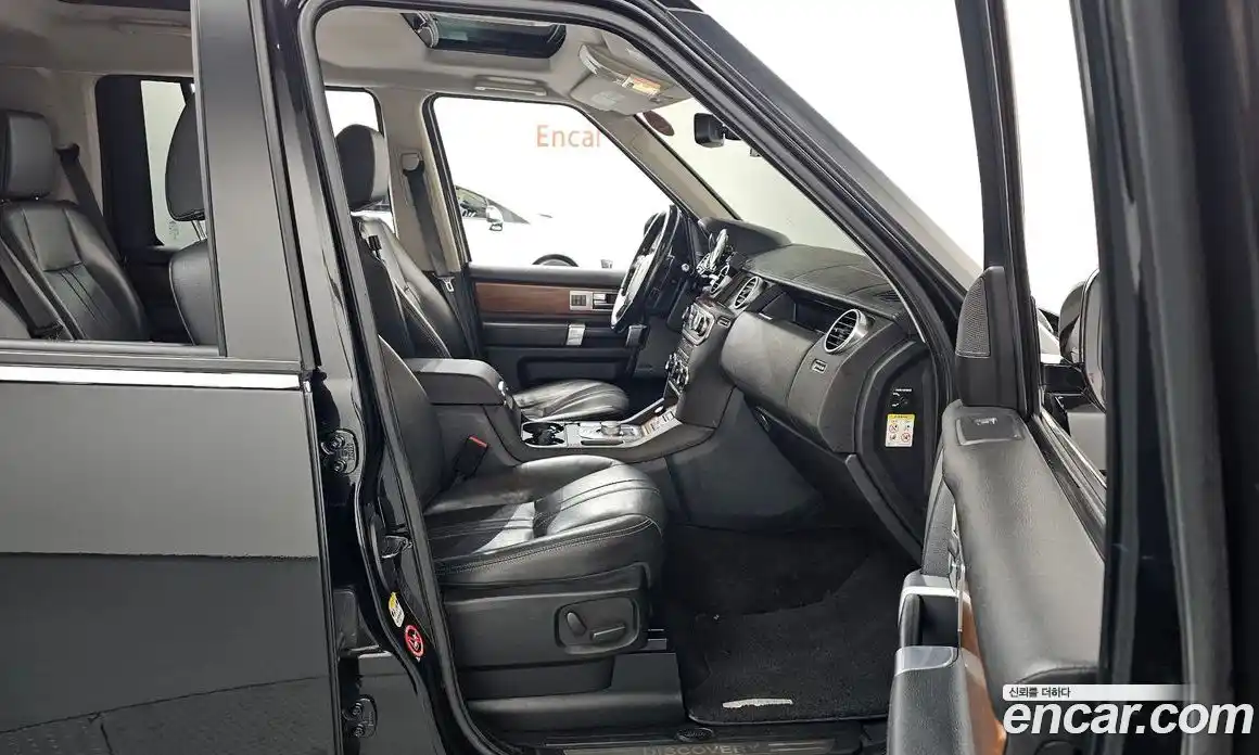 Land Rover Discovery 2016 3.0 гидро в Москве № 1692070, фото 11