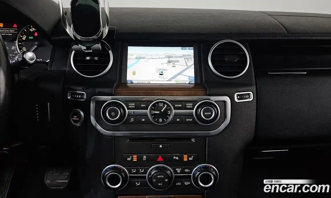 Land Rover Discovery 2016 3.0 гидро в Москве № 1692070, фото 13