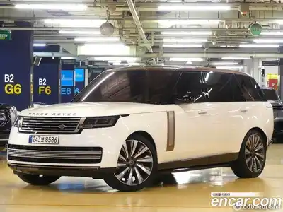 Land Rover Range-Rover 2023 4.4 гидро в Москве № 1692096, миниатюра 2