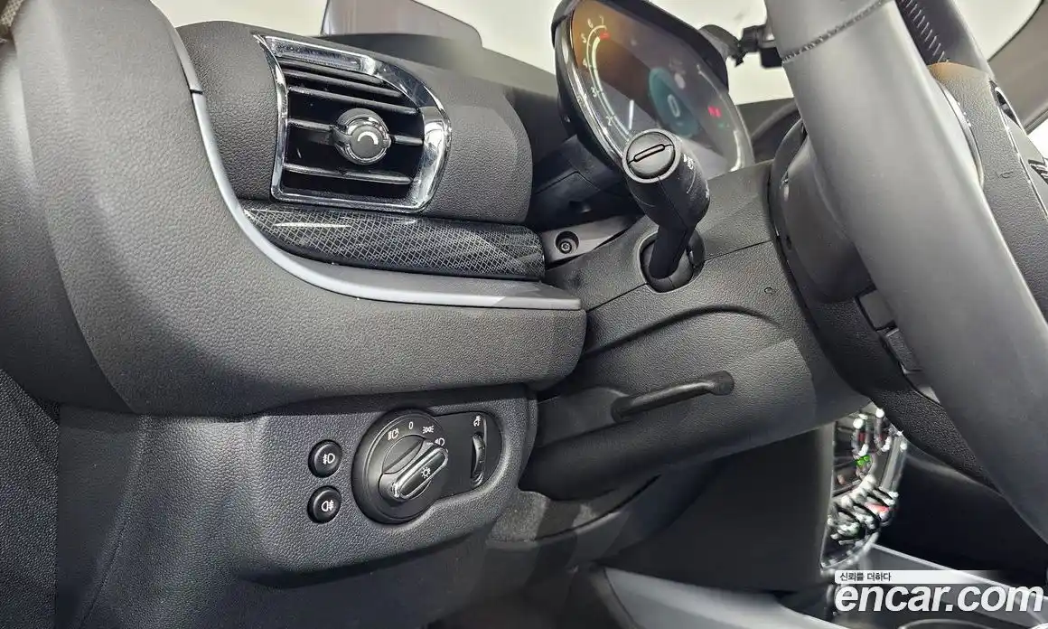 Mini Clubman 2022 2.0 гидро в Москве № 1692194, фото 15