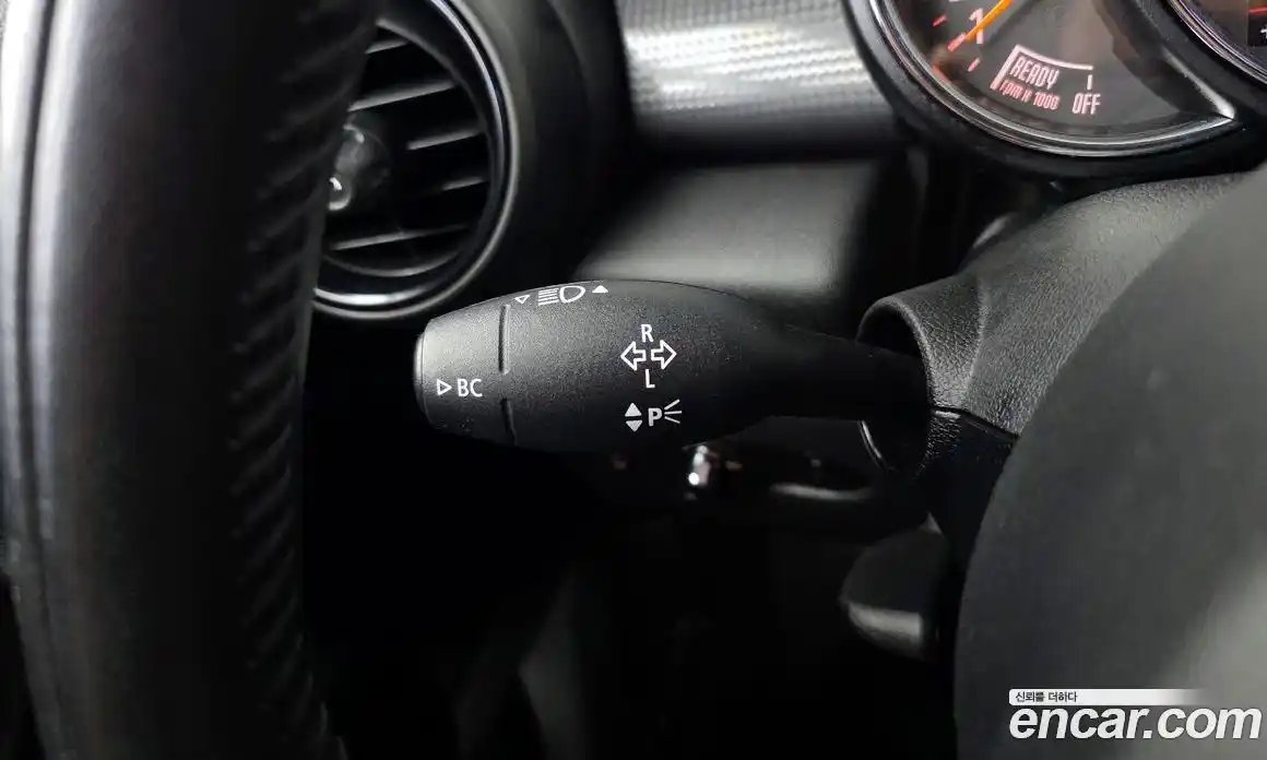 Mini Cooper 2015 1.5 гидро в Москве № 1692437, фото 15