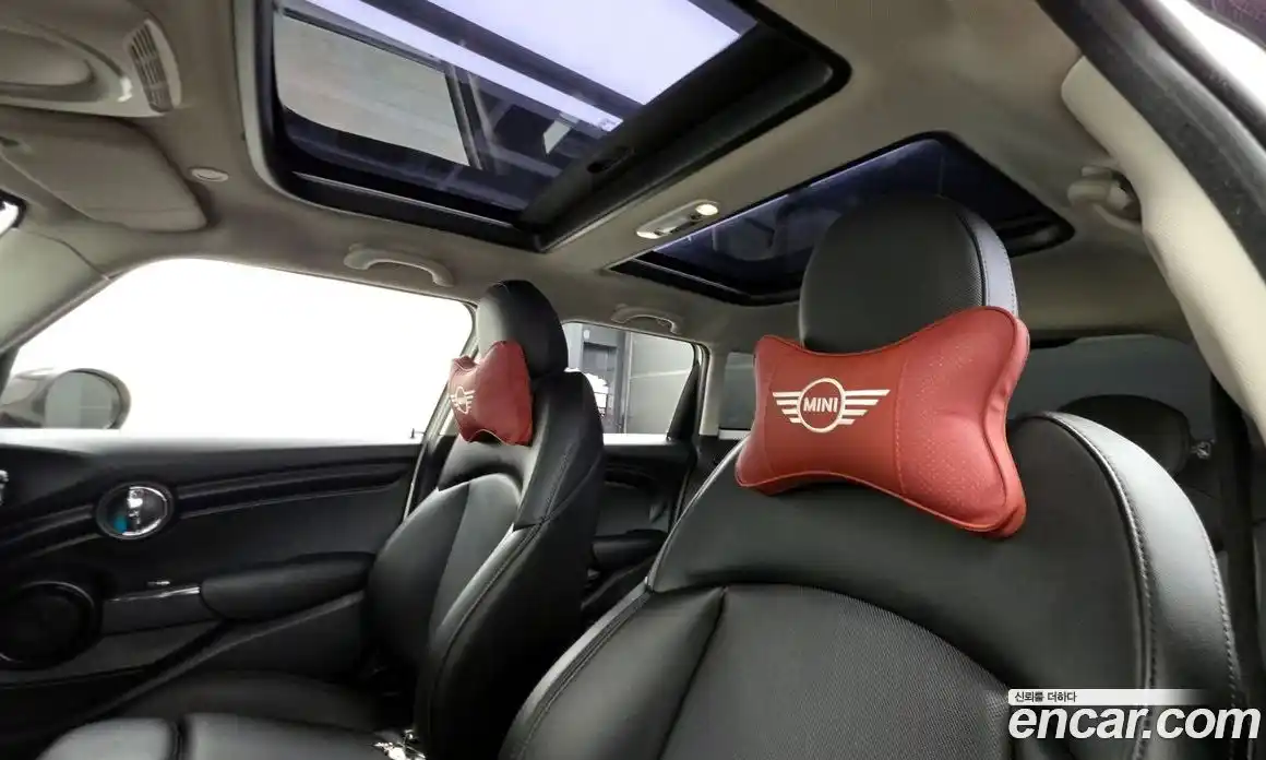 Mini Cooper 2015 1.5 гидро в Москве № 1692437, фото 18