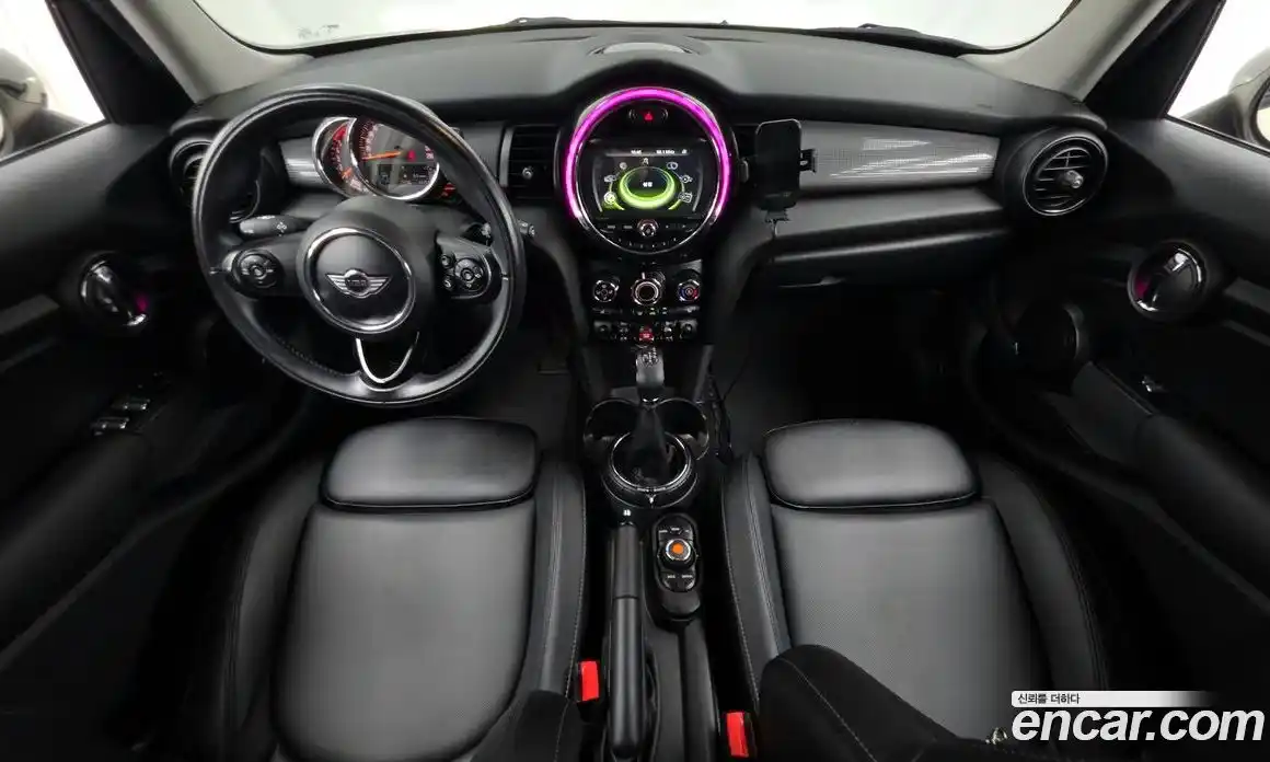 Mini Cooper 2015 1.5 гидро в Москве № 1692437, фото 7
