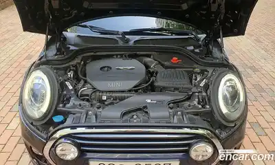 Mini Cooper 2016 1.5 гидро в Москве № 1692626, миниатюра 11