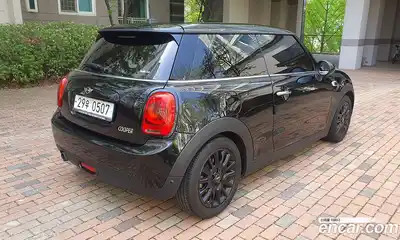 Mini Cooper 2016 1.5 гидро в Москве № 1692626, миниатюра 3