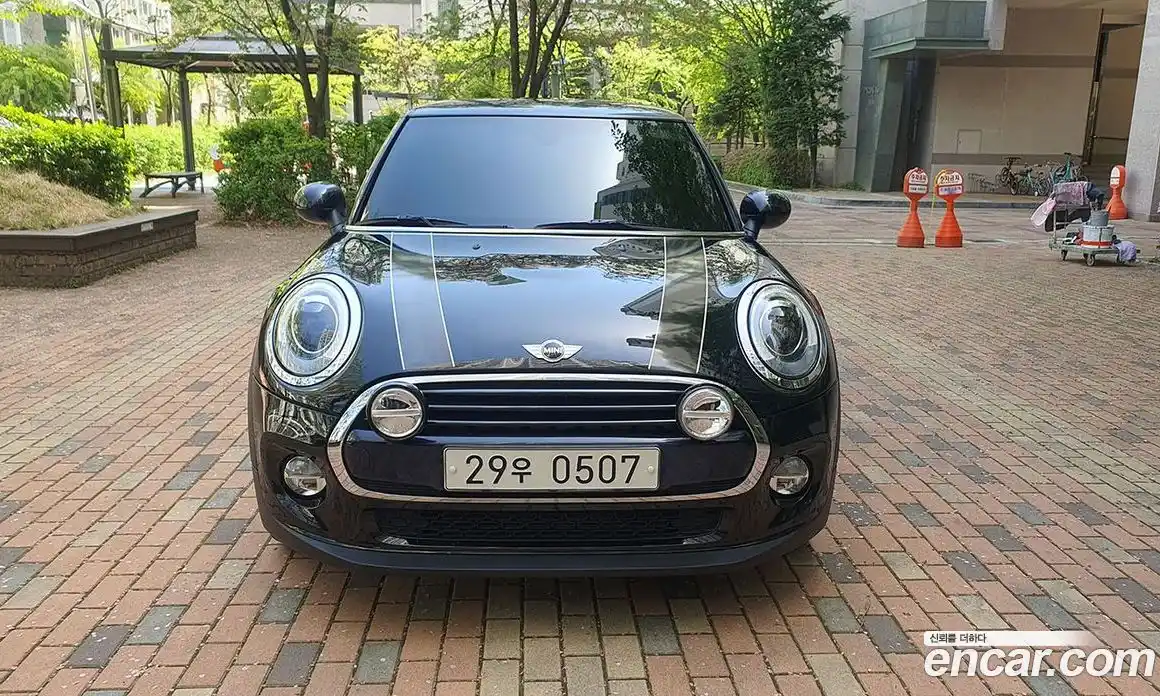 Mini Cooper 2016 1.5 гидро в Москве № 1692626, фото 8