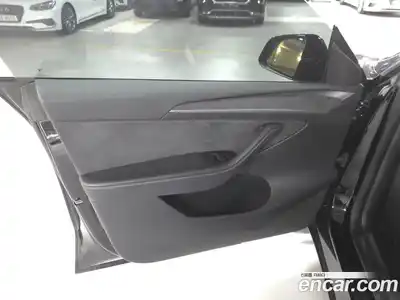 Tesla Model Y 2023 0.2 гидро в Москве № 1692732, миниатюра 10