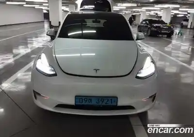 Tesla Model Y Long Range AWD