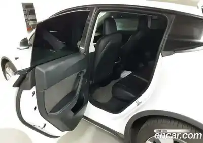 Tesla Model Y 2022 0.1 гидро в Москве № 1692775, миниатюра 11