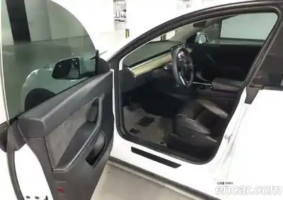 Tesla Model Y 2022 0.1 гидро в Москве № 1692775, миниатюра 4