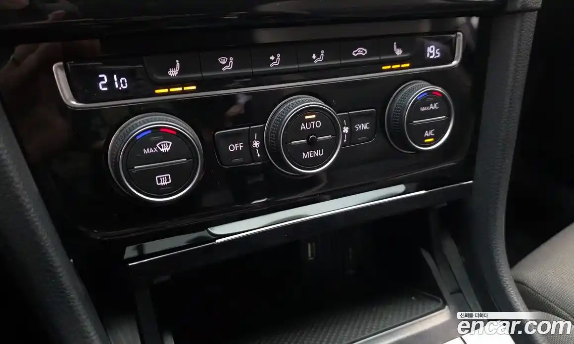 Volkswagen Golf 2014 2.0 гидро в Москве № 1693337, фото 16