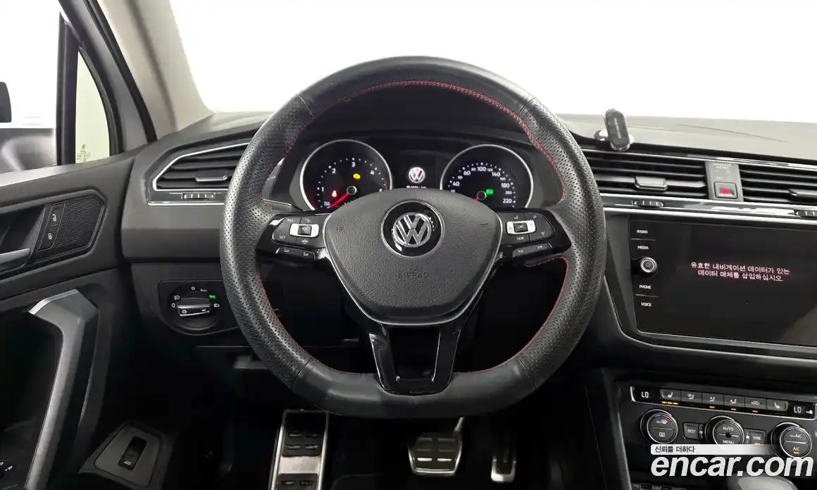 Volkswagen Tiguan 2020 2.0 гидро в Москве № 1693365, фото 12