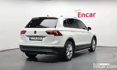 Volkswagen Tiguan 2020 2.0 гидро в Москве № 1693365, миниатюра 2