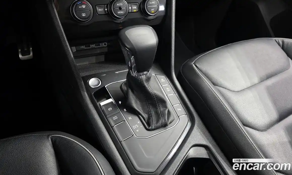 Volkswagen Tiguan 2020 2.0 гидро в Москве № 1693365, фото 9