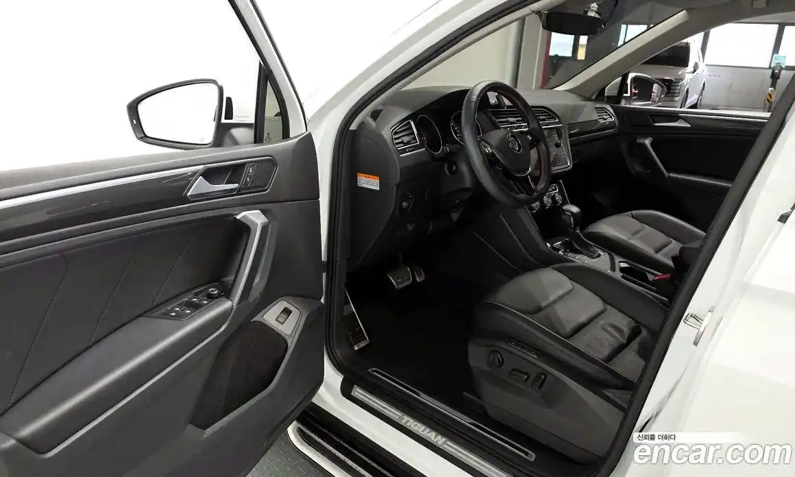 Volkswagen Tiguan 2020 2.0 гидро в Москве № 1693365, фото 10