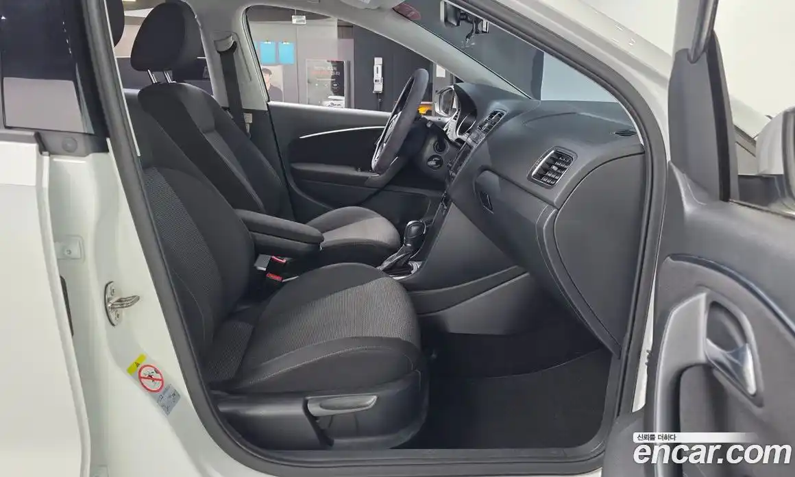 Volkswagen Polo 2015 1.4 гидро в Москве № 1693391, фото 11
