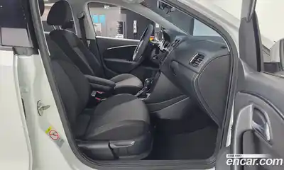 Volkswagen Polo 2015 1.4 гидро в Москве № 1693391, миниатюра 11