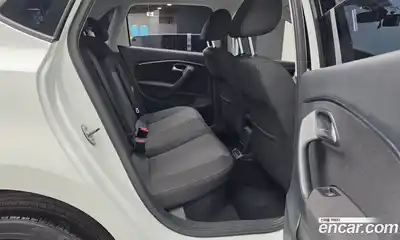 Volkswagen Polo 2015 1.4 гидро в Москве № 1693391, миниатюра 12