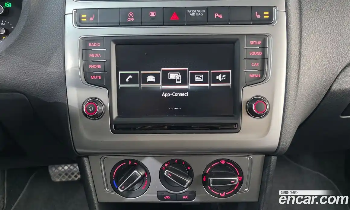 Volkswagen Polo 2015 1.4 гидро в Москве № 1693391, фото 14