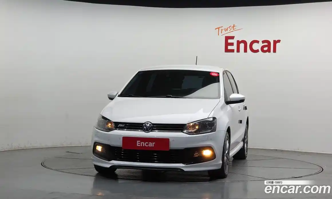 Volkswagen Polo 2015 1.4 гидро в Москве № 1693391, фото 3
