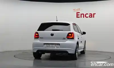 Volkswagen Polo 2015 1.4 гидро в Москве № 1693391, миниатюра 4